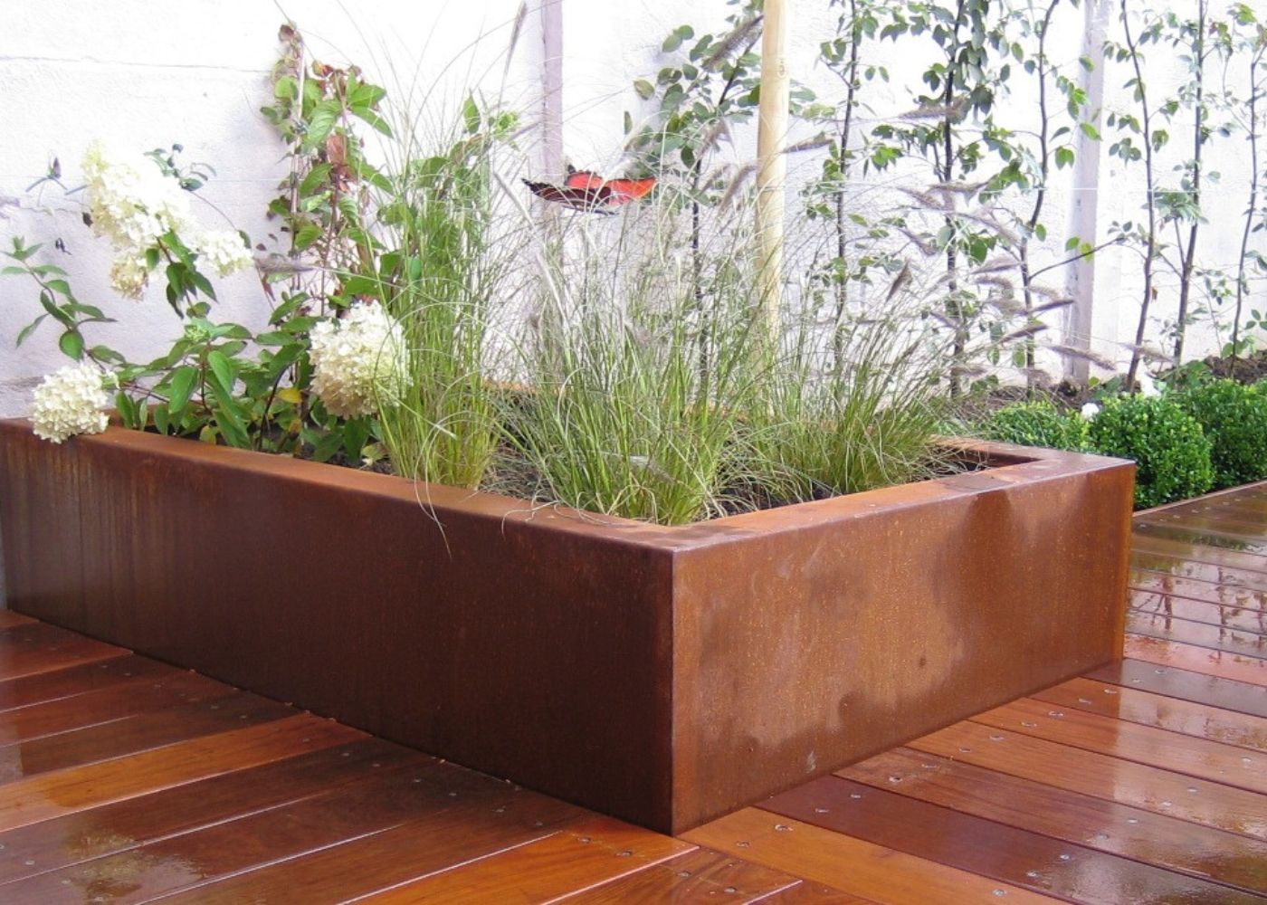 bac et jardinière en acier corten