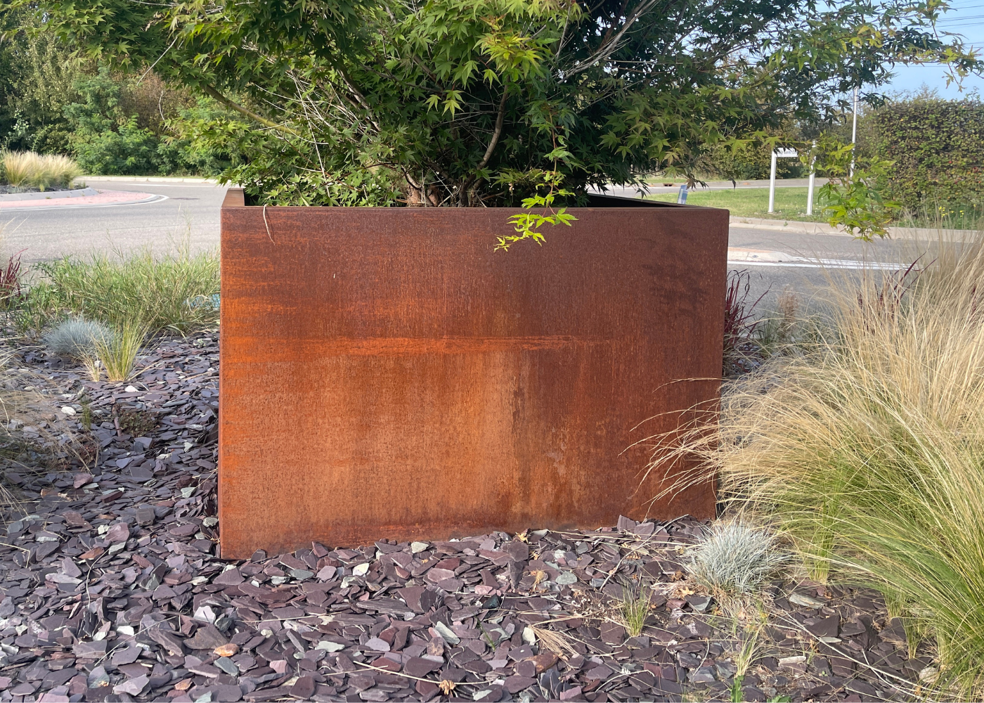 Corten-Pflanzkübel